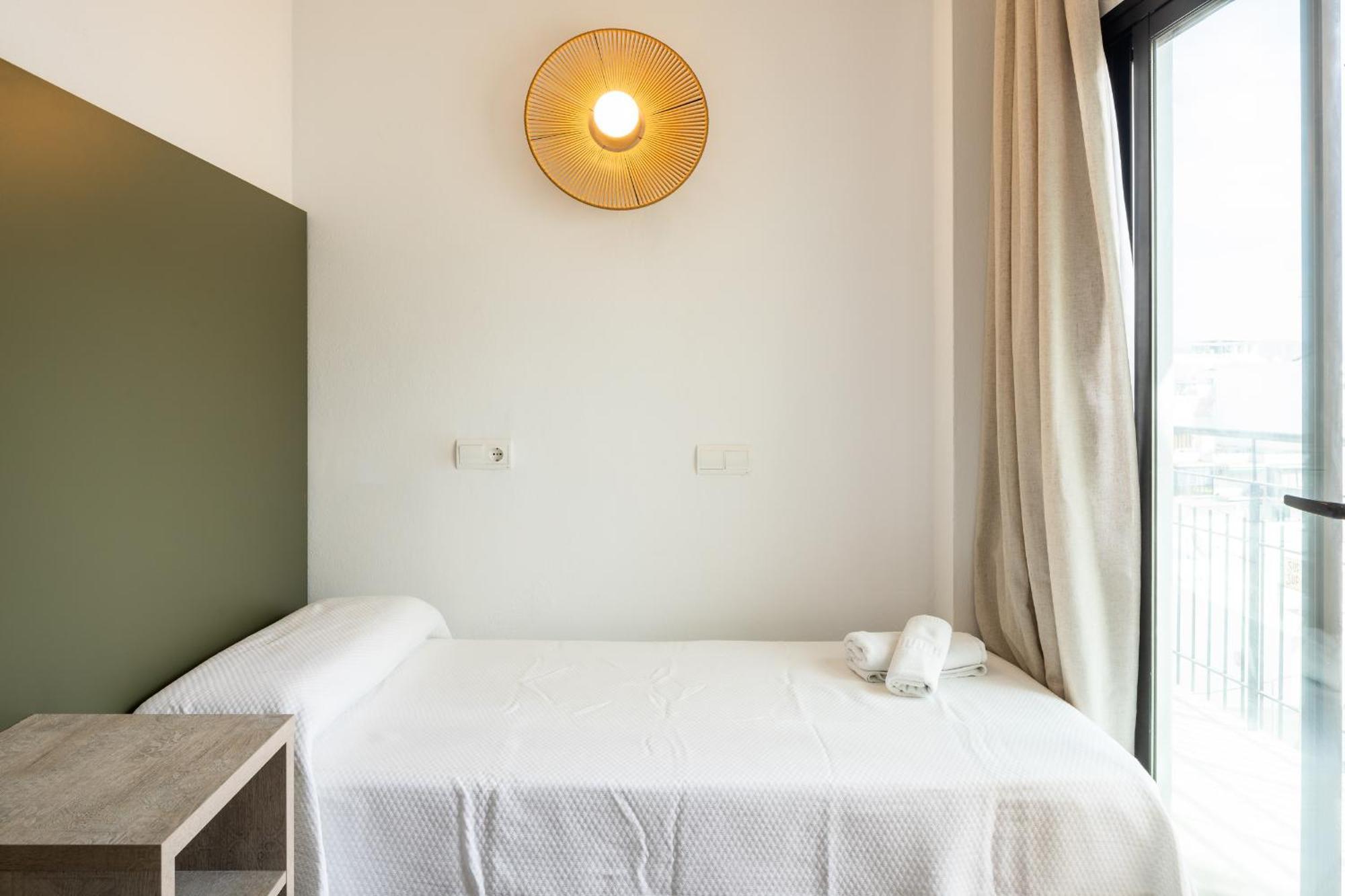 Sant Antoni de Portmany Hostal Alicante מראה חיצוני תמונה