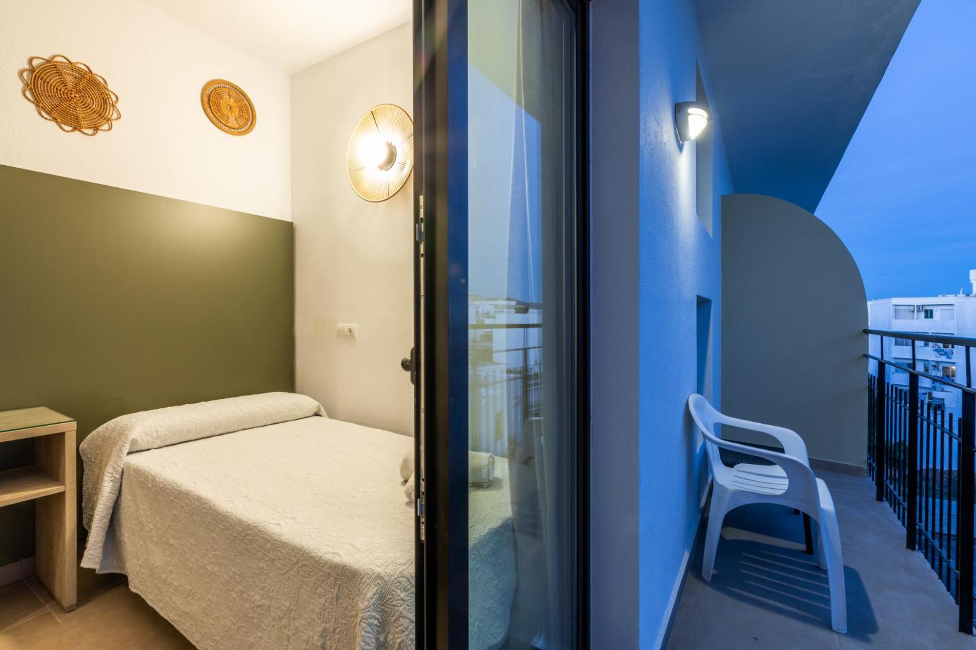 Sant Antoni de Portmany Hostal Alicante מראה חיצוני תמונה