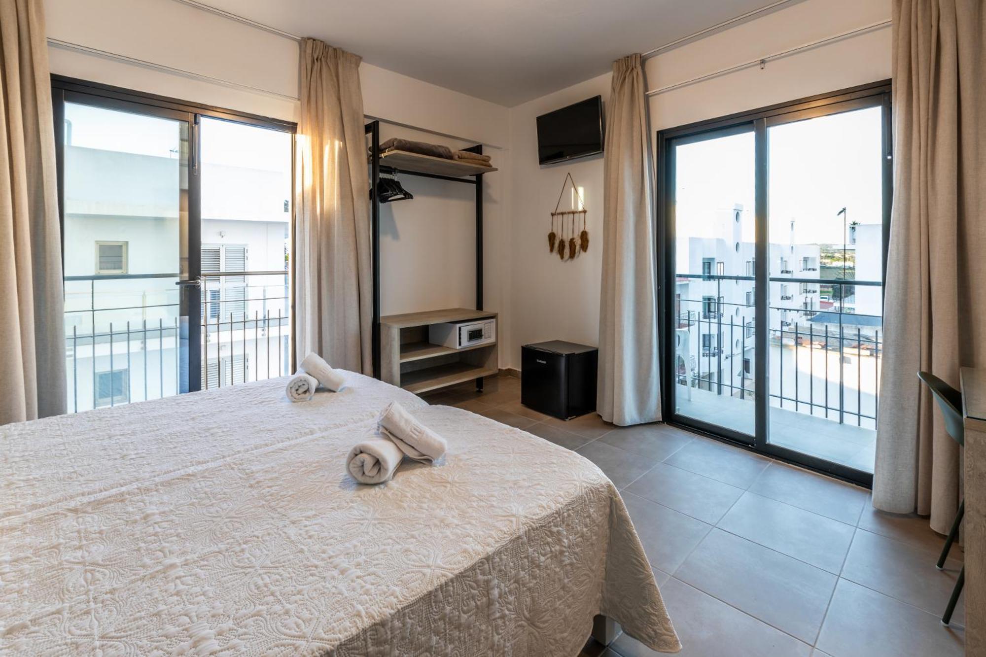 Sant Antoni de Portmany Hostal Alicante מראה חיצוני תמונה