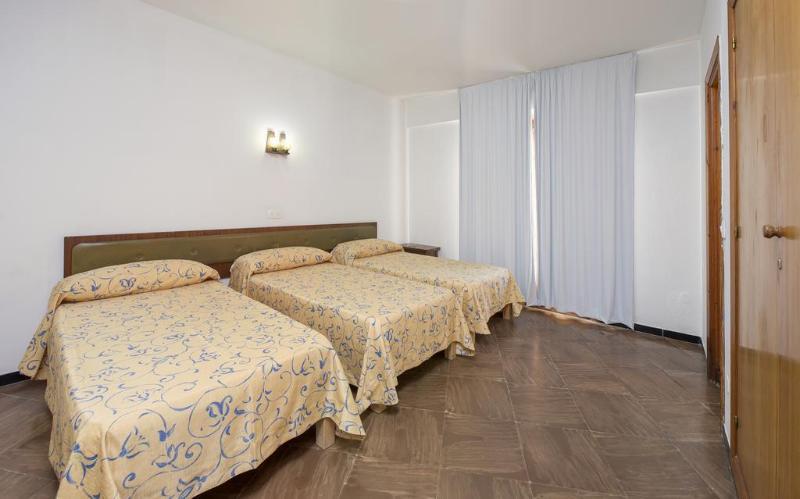 Sant Antoni de Portmany Hostal Alicante מראה חיצוני תמונה